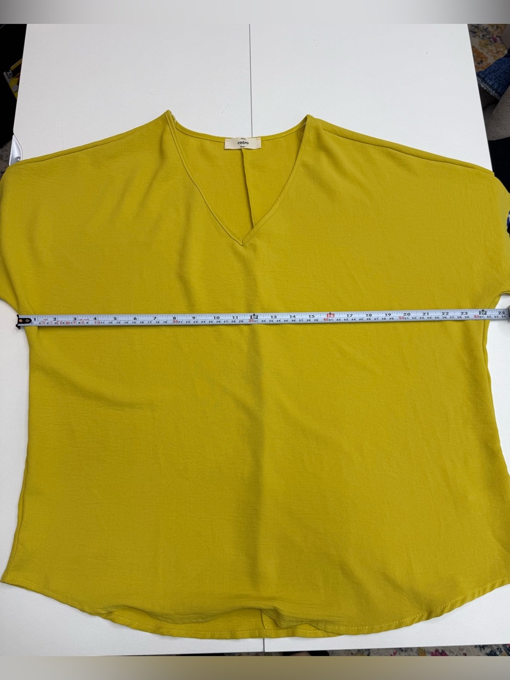 entro V-Neck Short Sleeve Top in Chartreuse size M - Picture 4 of 6